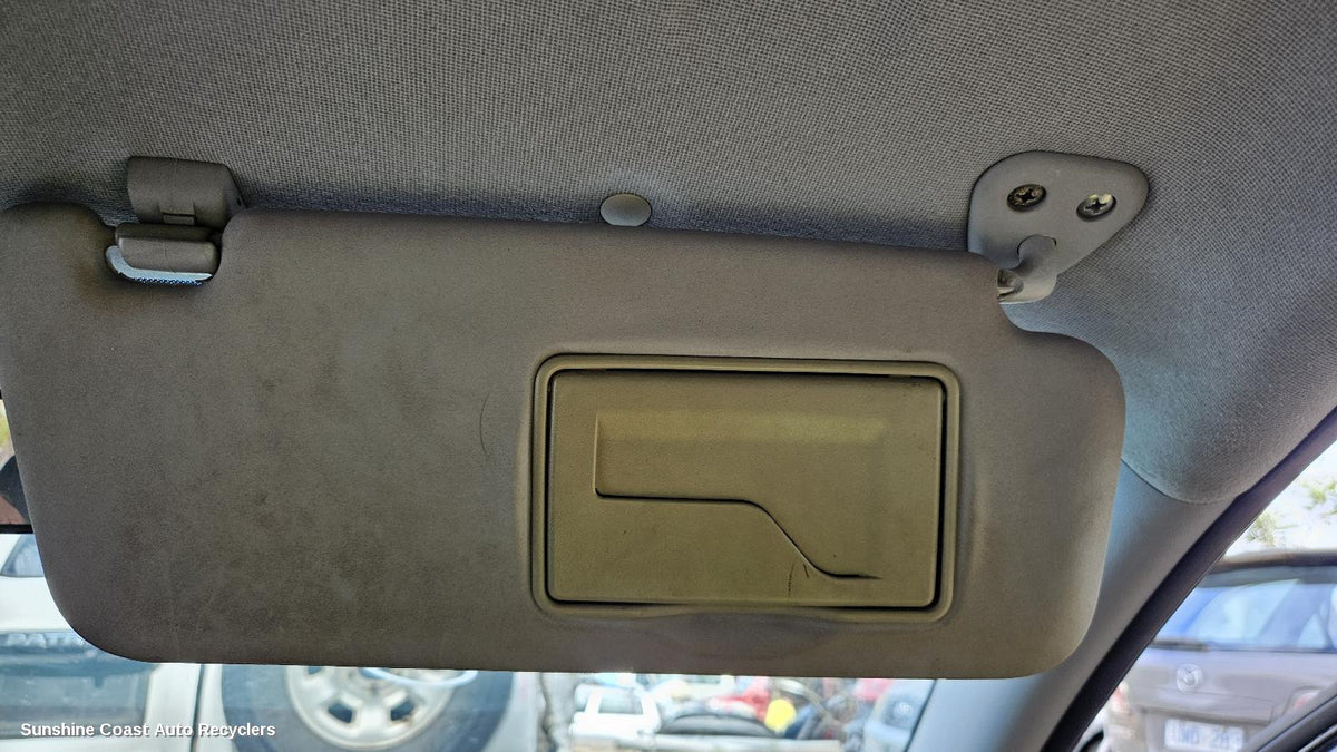 2007-2012 Hyundai I30 Sunvisor