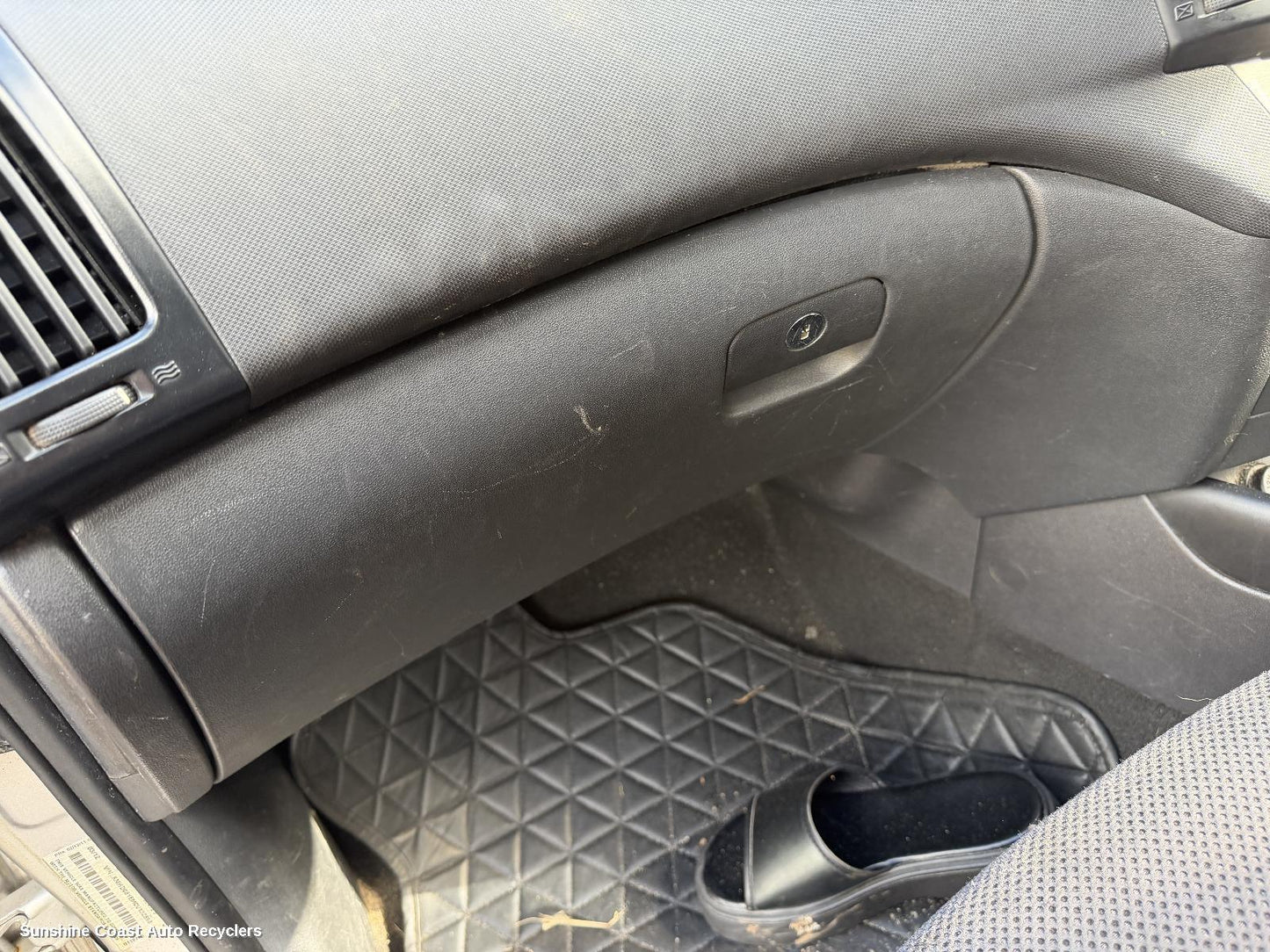 2007-2012 Hyundai I30 Glove Box