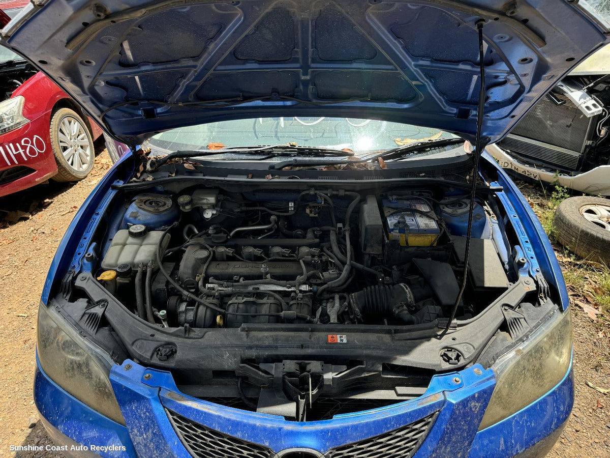 2003-2009 Mazda 3 Right Guard