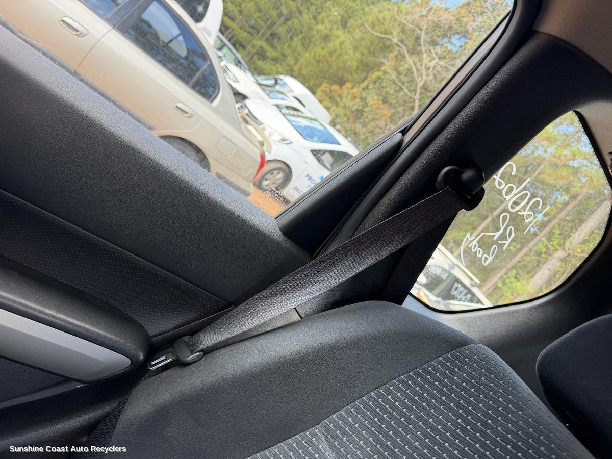 2007-2013 Nissan Xtrail Seatbelt Stalk