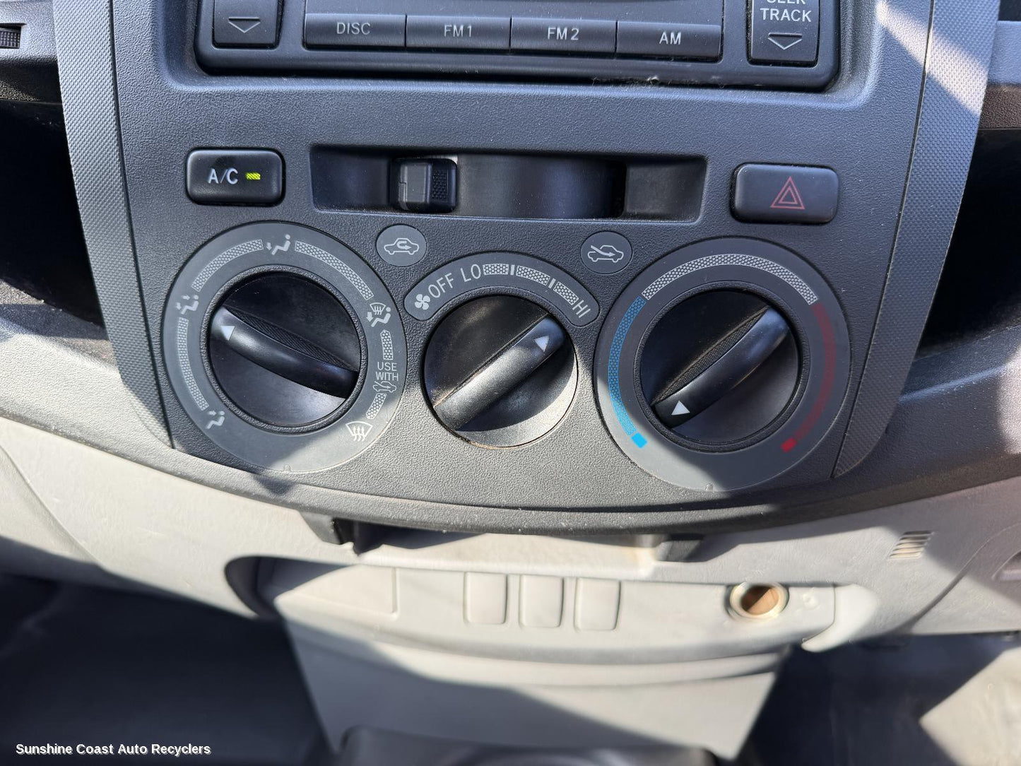 2005-2011 Toyota Hilux Heater Ac Controls