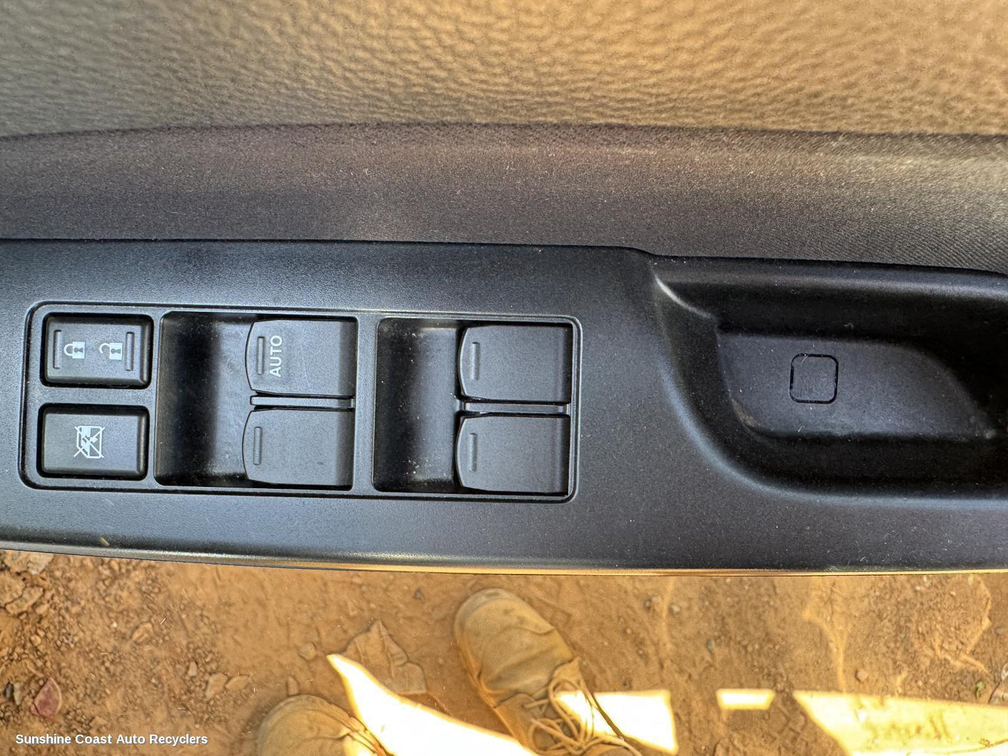 2014 Suzuki Swift Pwr Dr Wind Switch
