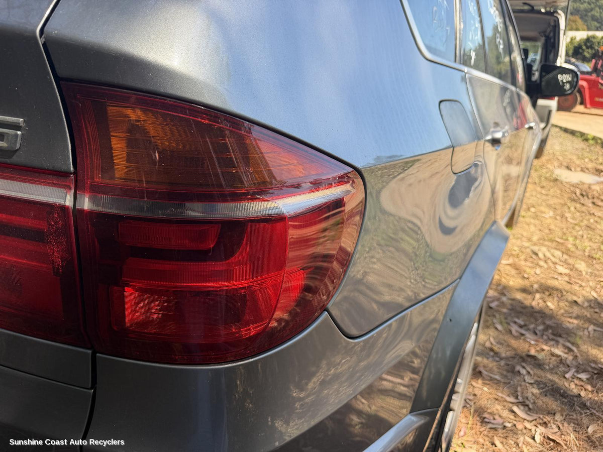 2010-2013 Bmw X5 Right Taillight