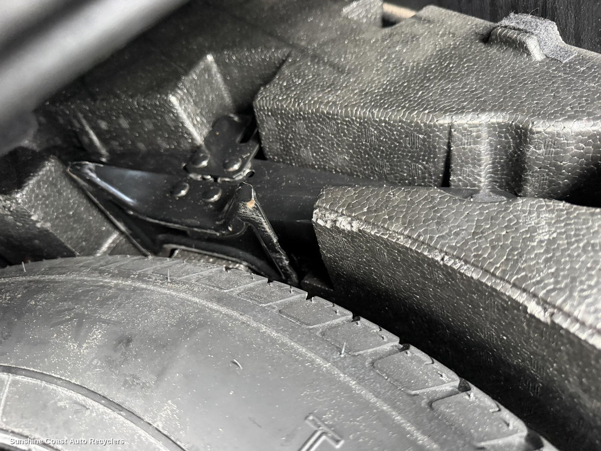 2012-2017 Mazda Cx5 Jack Tool Kit