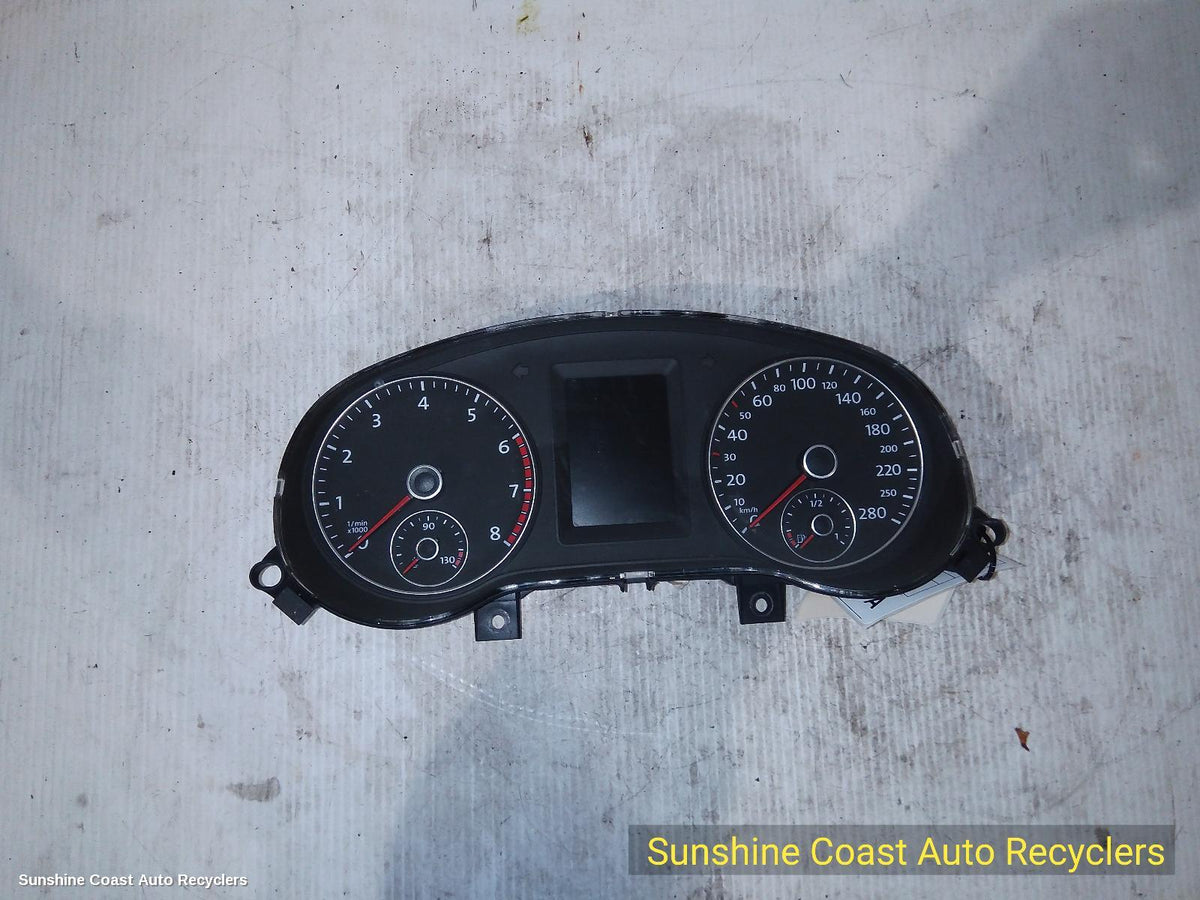 2011-2014 Volkswagen Jetta Instrument Cluster