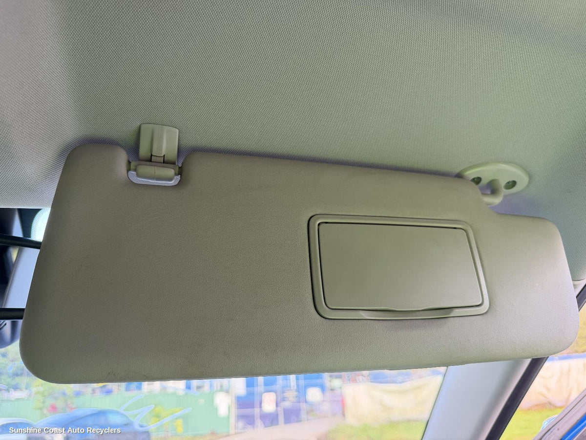 2017-2026 Ldv T60 Sunvisor