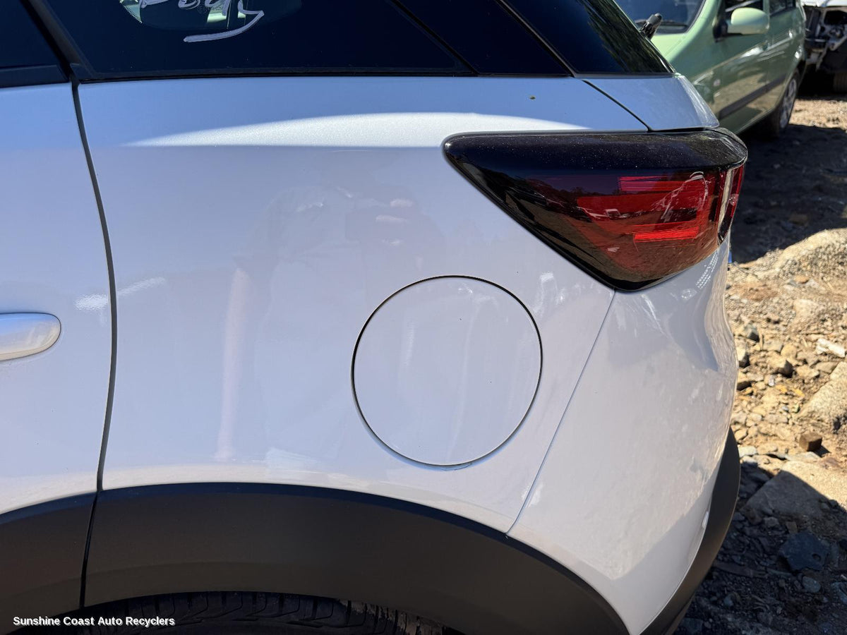 2015-2026 Mazda Cx3 Fuel Door   Filler