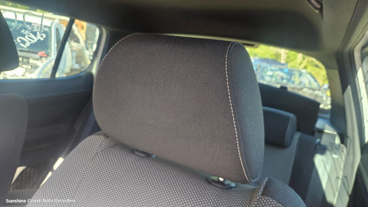 2010-2015 Skoda Fabia Headrest