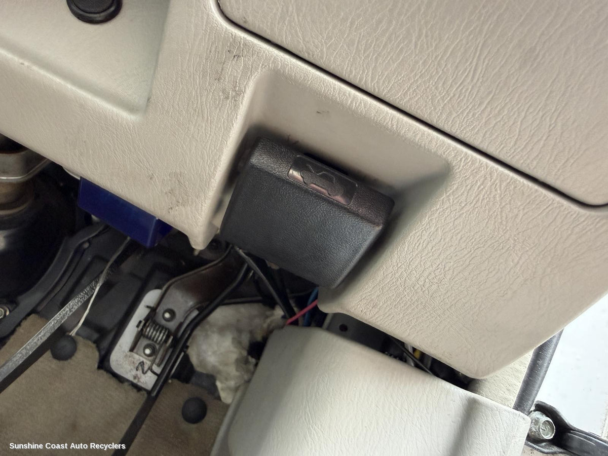 1997-2012 Nissan Patrol Bonnet Release