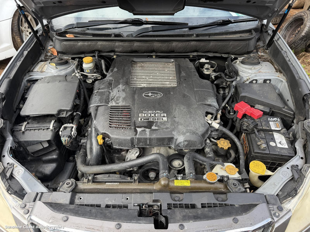 2009-2014 Subaru Outback Air Cleaner Duct Hos