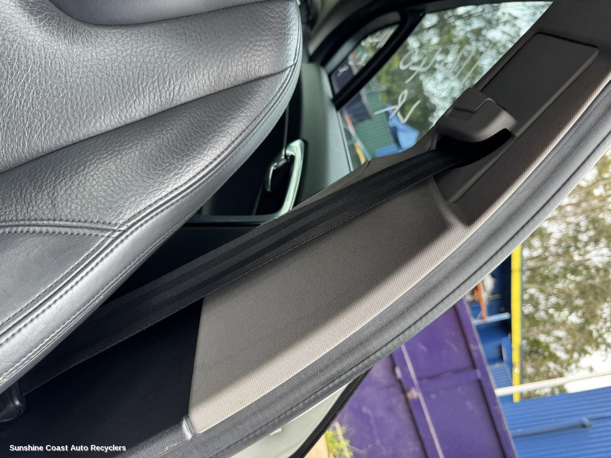 2010-2018 Volvo S60/v60 Seatbelt Stalk