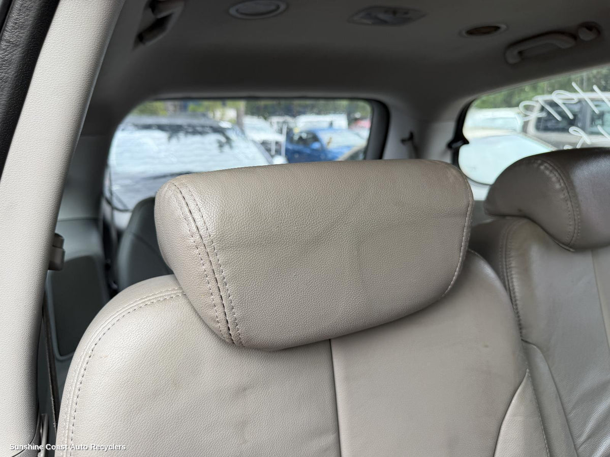 2005-2014 Kia Carnival/grand Carnival Headrest