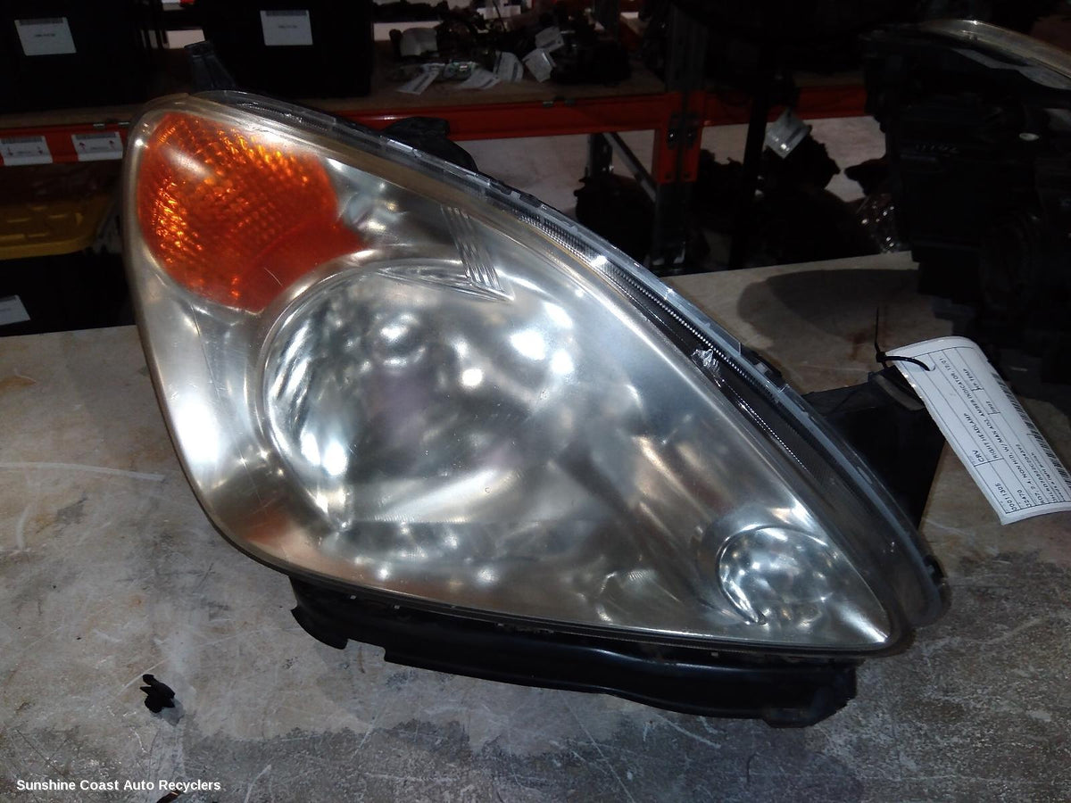 2001-2007 Honda Crv Right Headlamp