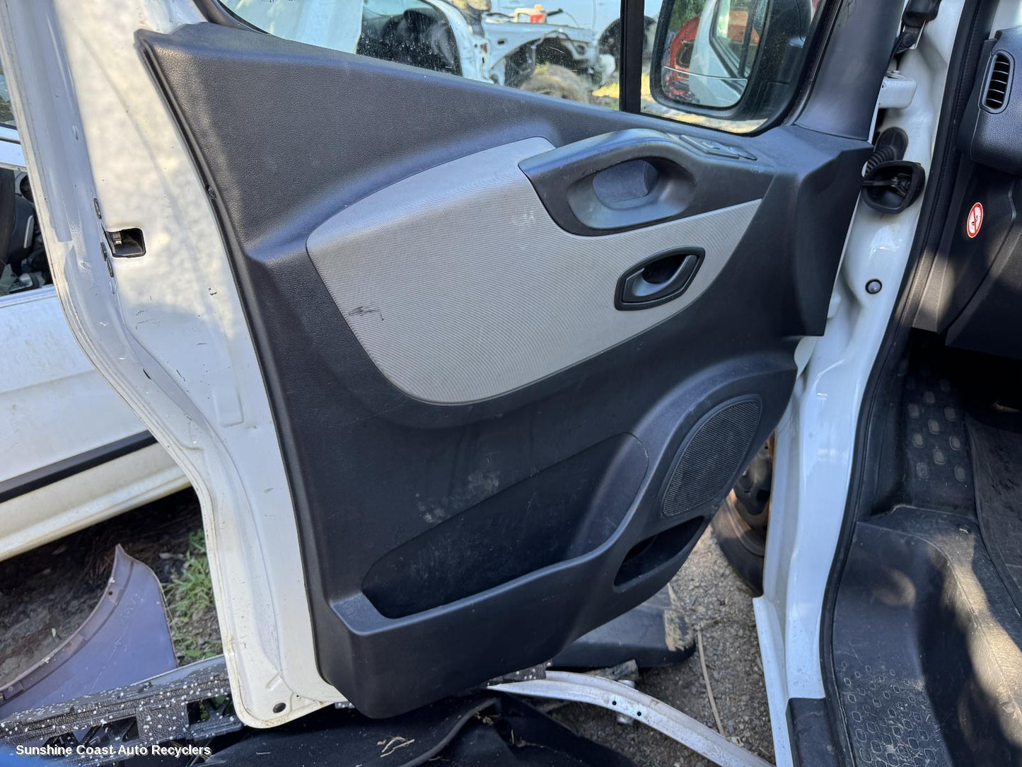 2015-2026 Renault Trafic Pwr Dr Wind Switch