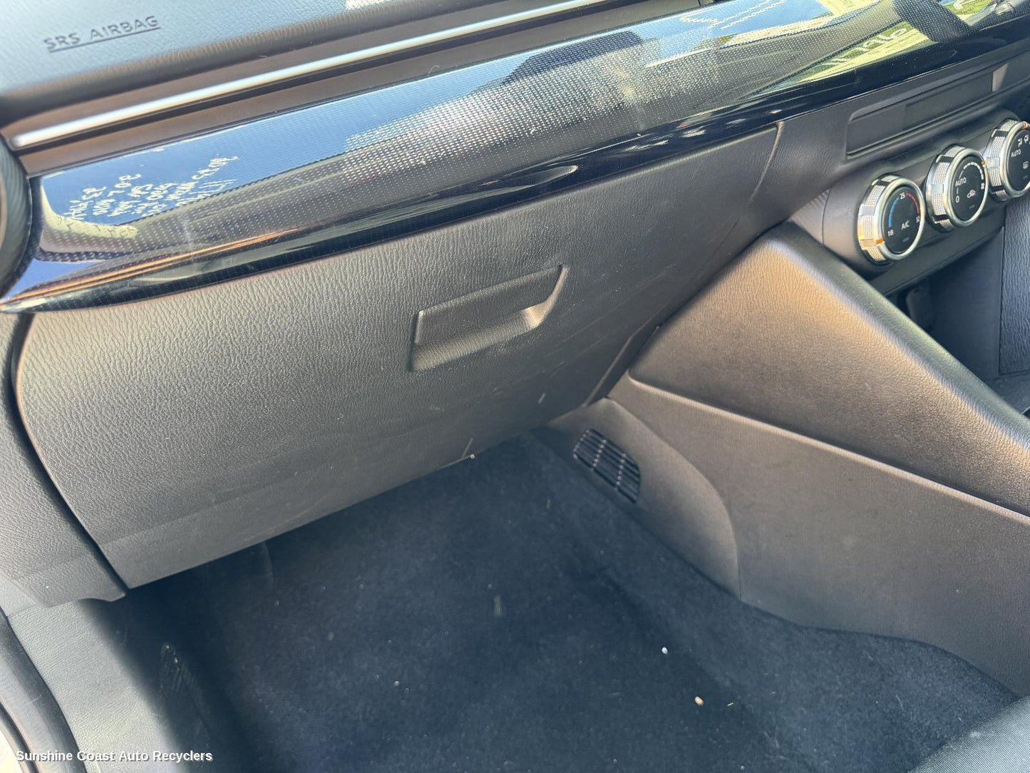 2023 Mazda Cx3 Glove Box