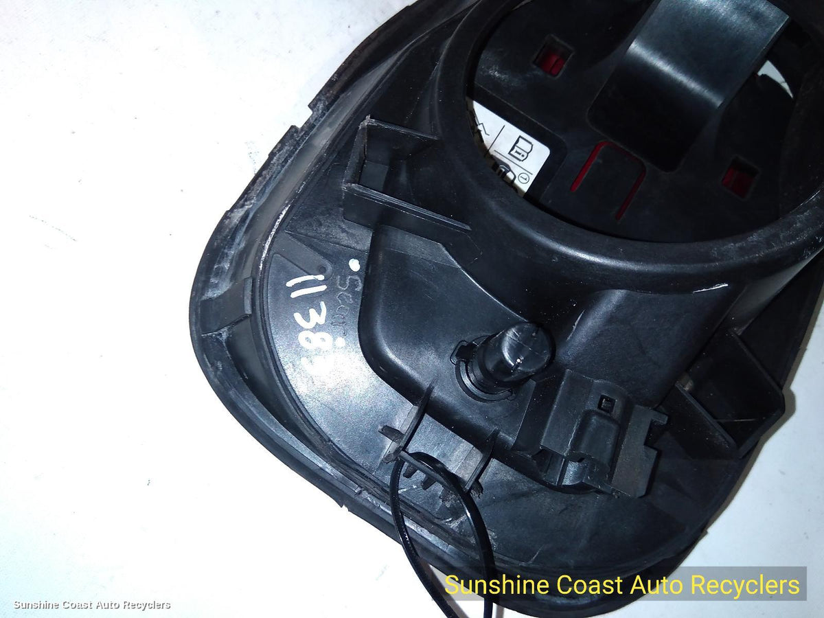2021-2026 Mitsubishi Outlander Fuel Door   Filler
