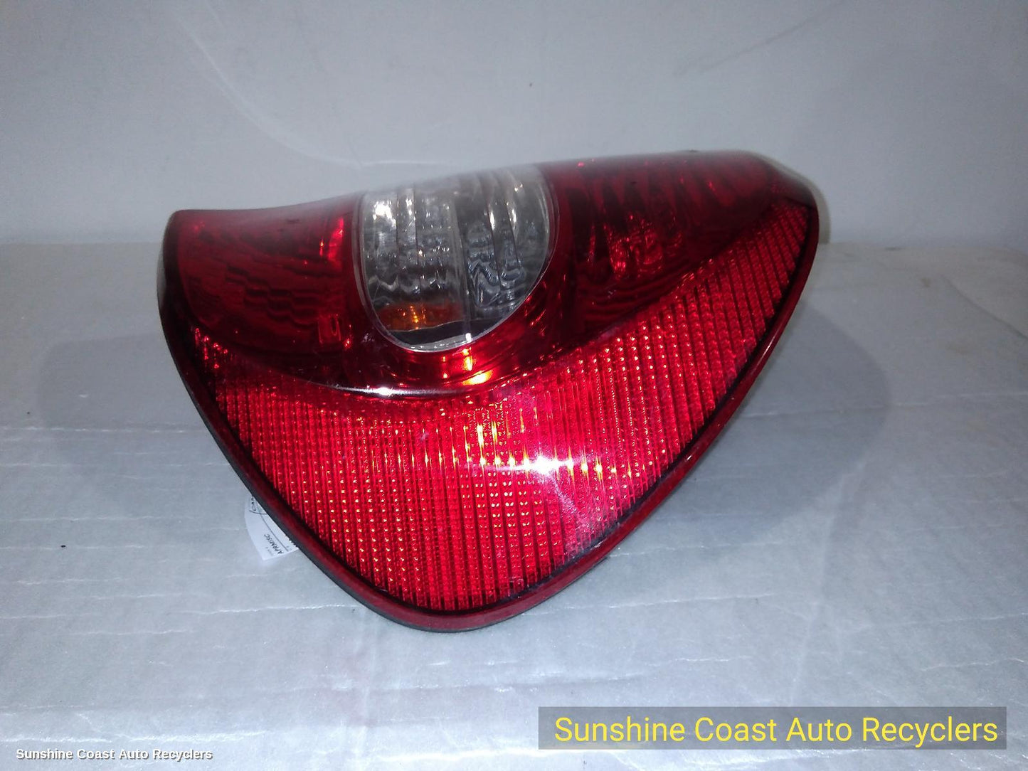 2003 Toyota Camry Left Taillight