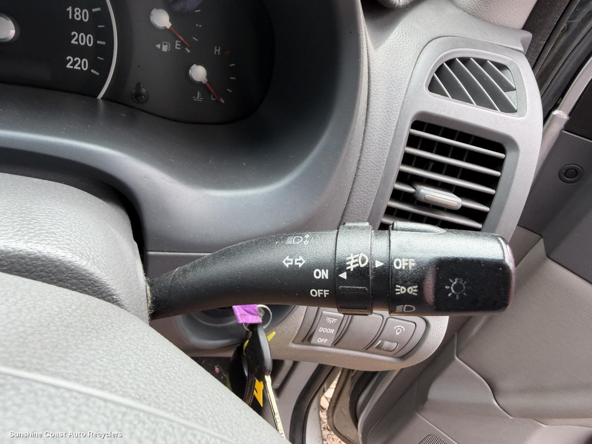 2005-2014 Kia Carnival/grand Carnival Combination Switch