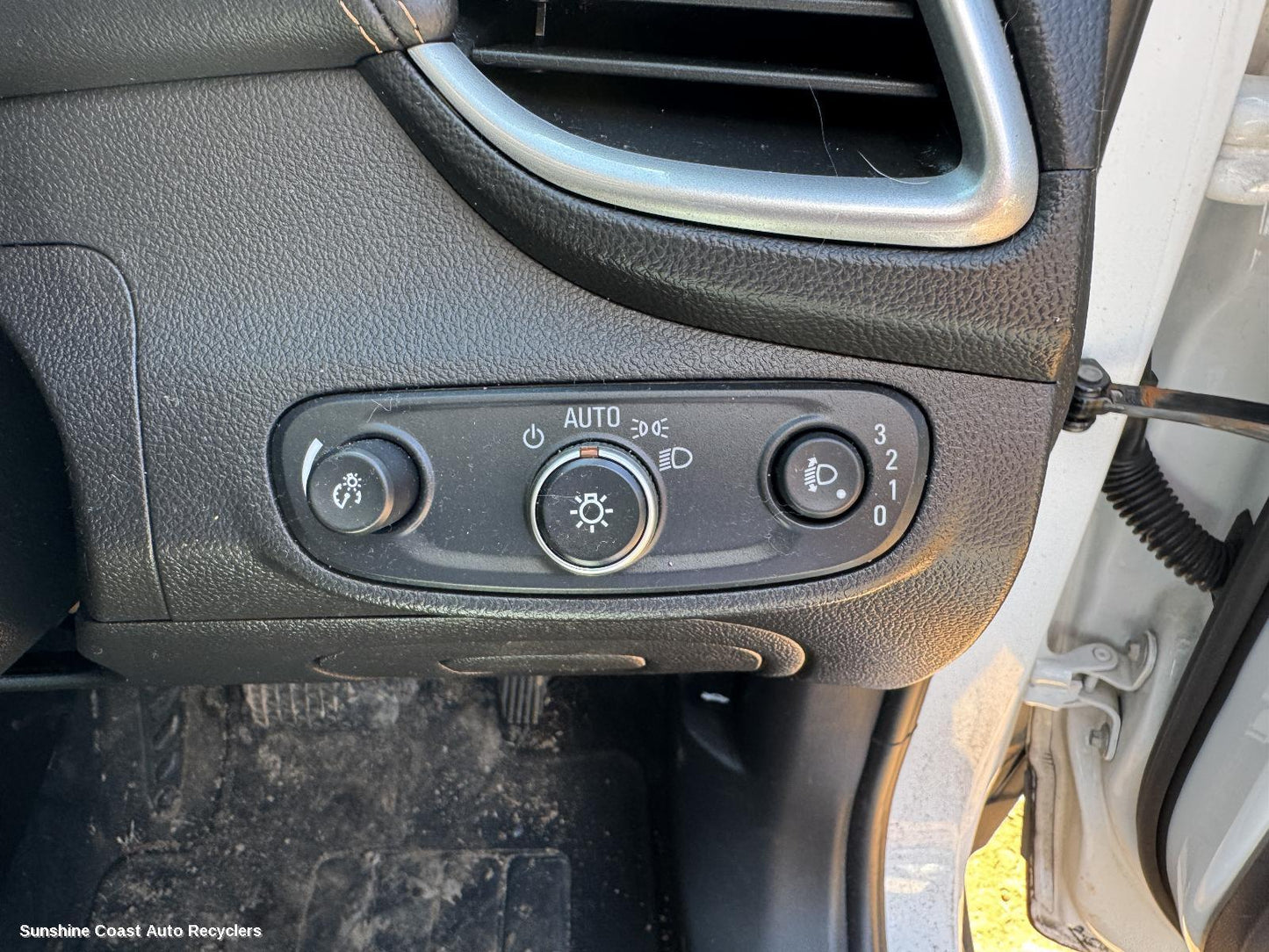 2017 Holden Trax Combination Switch