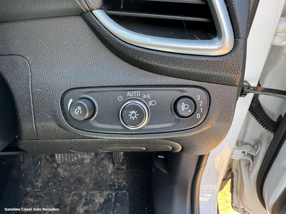 2013-2020 Holden Trax Combination Switch