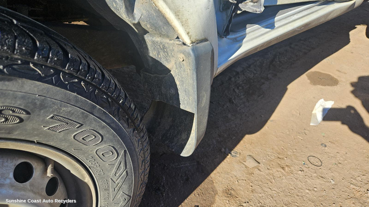2006-2015 Mitsubishi Triton Mud Flaps
