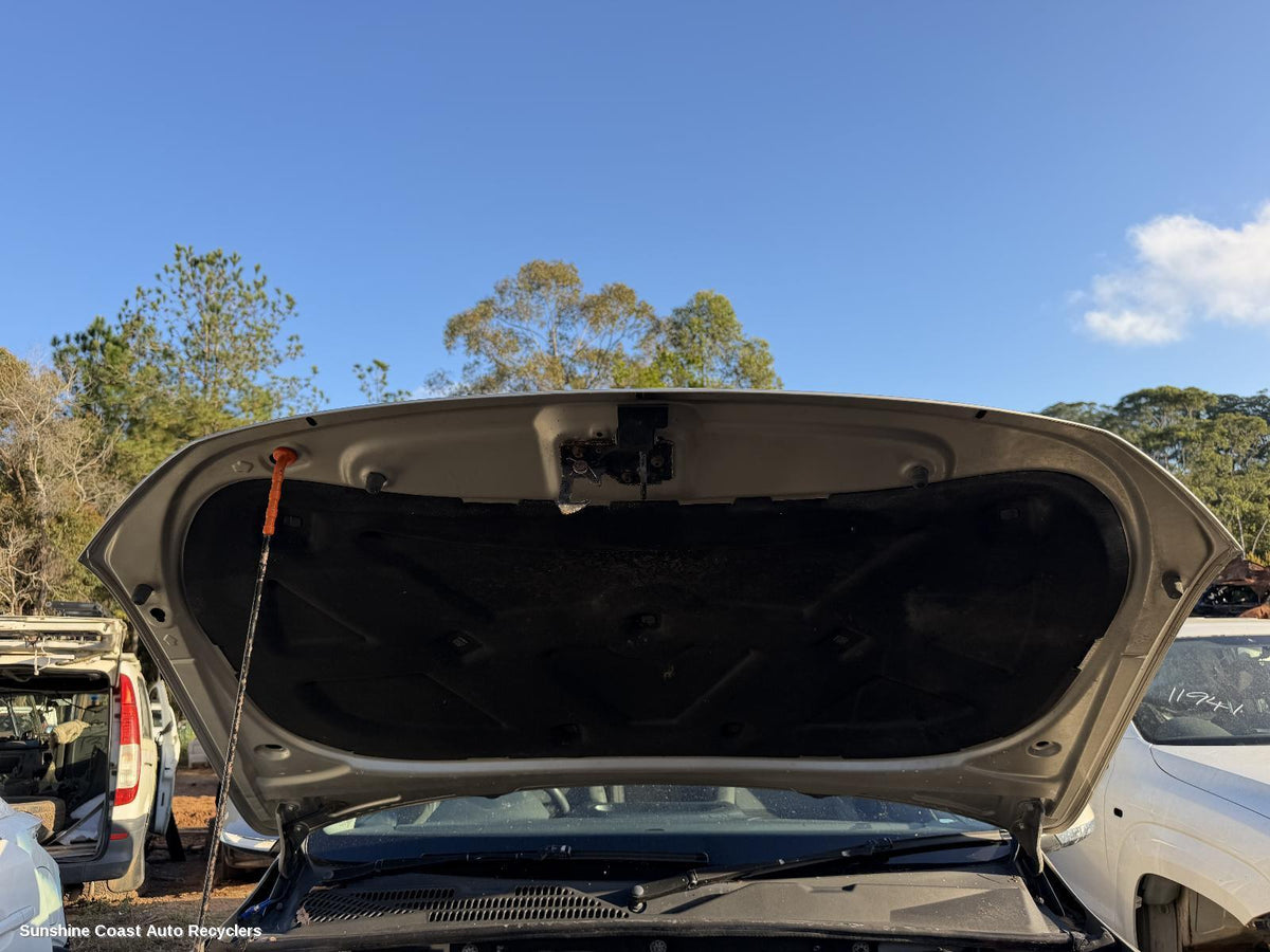 2010-2022 Volkswagen Amarok Bonnet