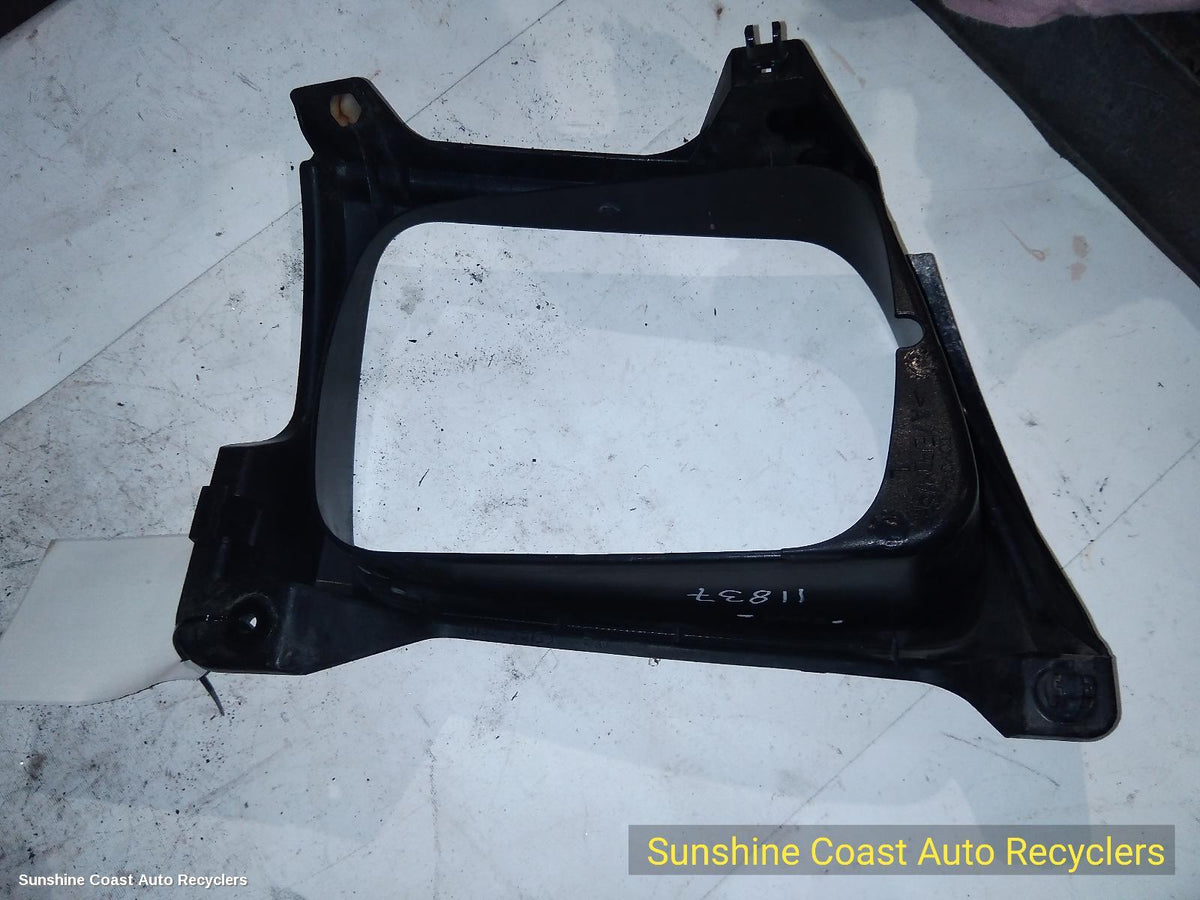 2001-2005 Toyota Hilux Left Headlight Surround