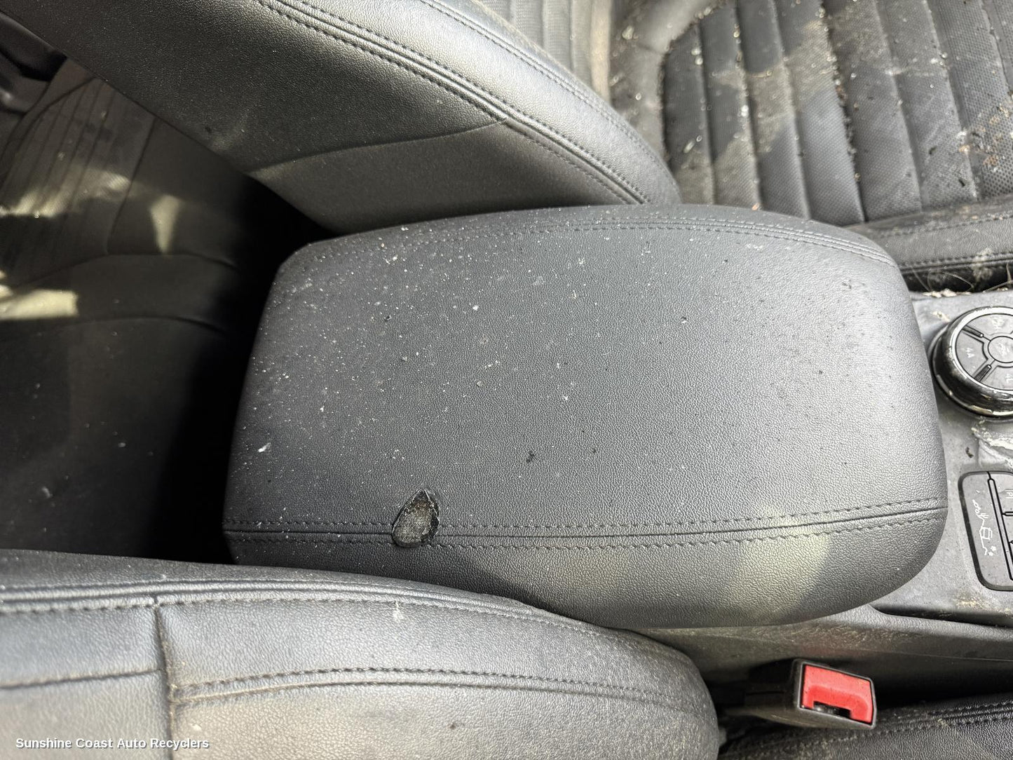 2022-2026 Ford Everest Console