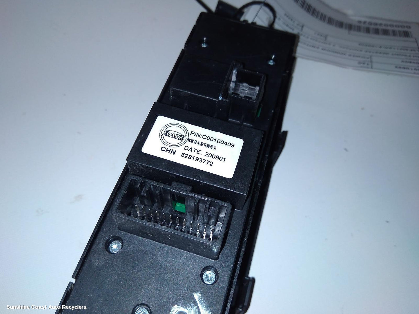 2017-2021 Ldv T60 Pwr Dr Wind Switch