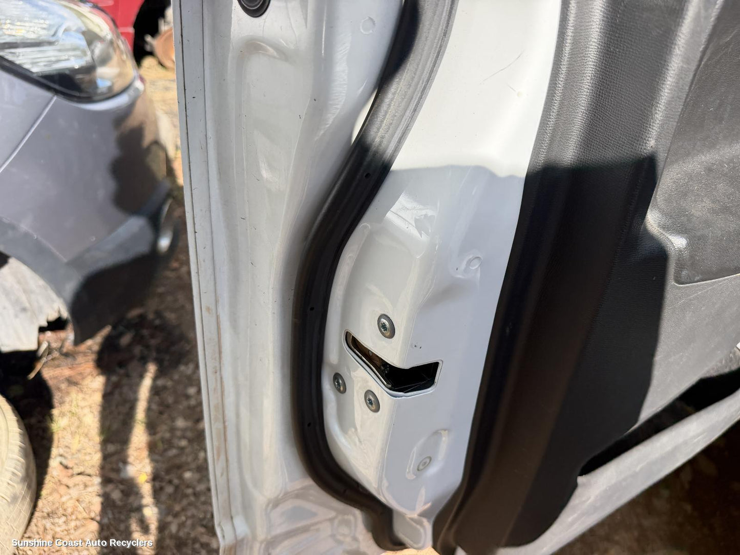 2012-2020 Holden Colorado Door Boot Gate Lock