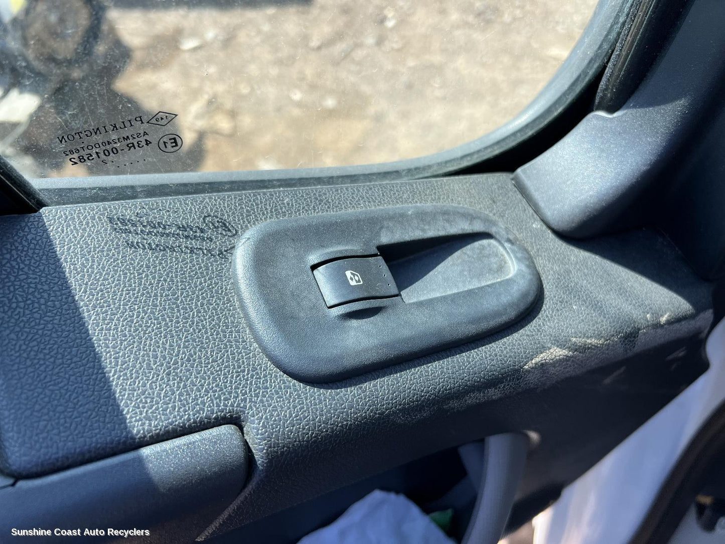 2011-2020 Renault Master Pwr Dr Wind Switch