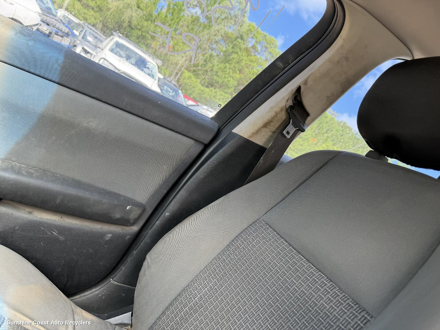 2006-2013 Holden Commodore Seatbelt Stalk