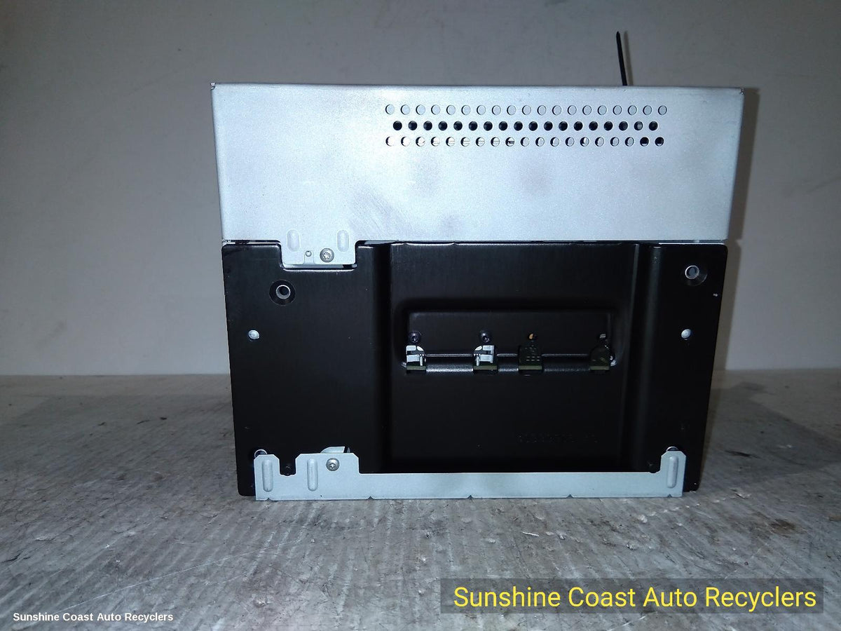 2010-2013 Holden Commodore Radio Cd Dvd Sat Tv