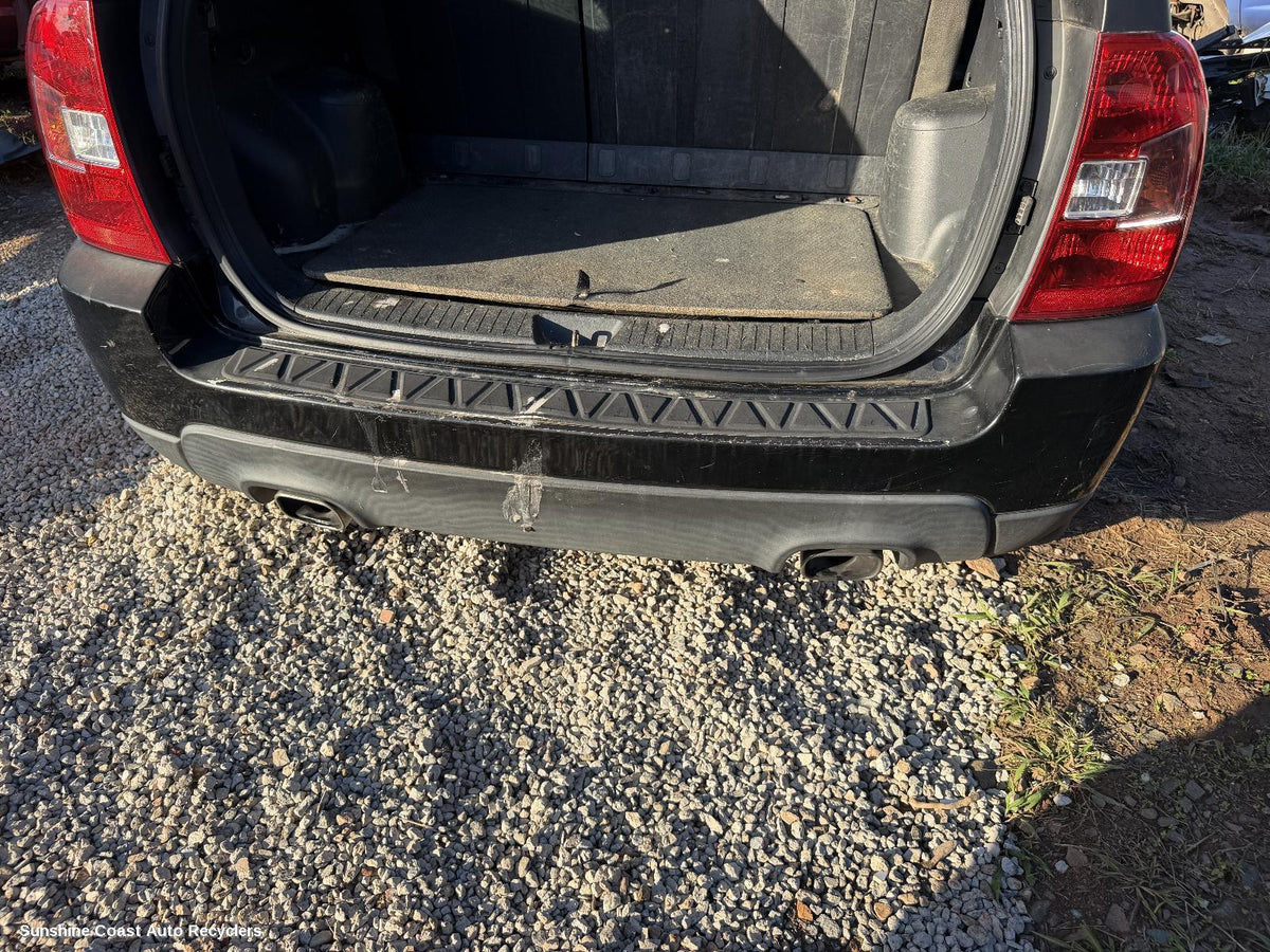 2005-2010 Kia Sportage Rear Bumper