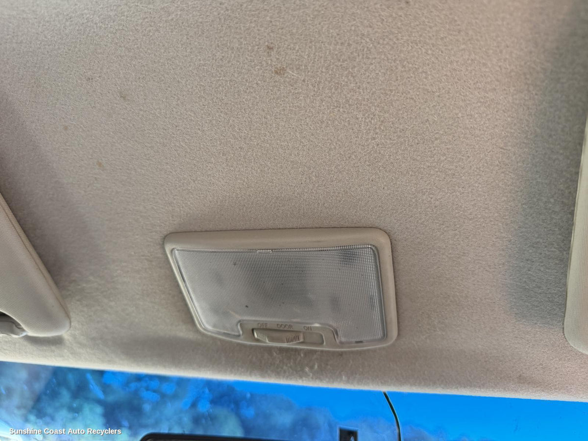 2012-2020 Holden Colorado Courtesy Light