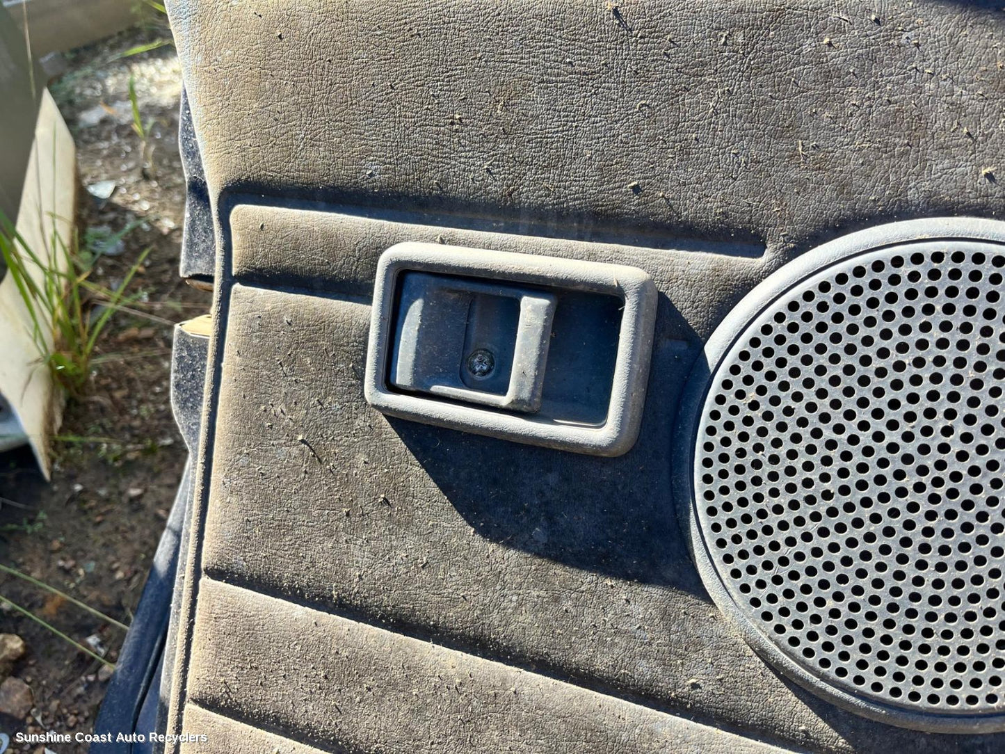 1995 Nissan Patrol Door Handle