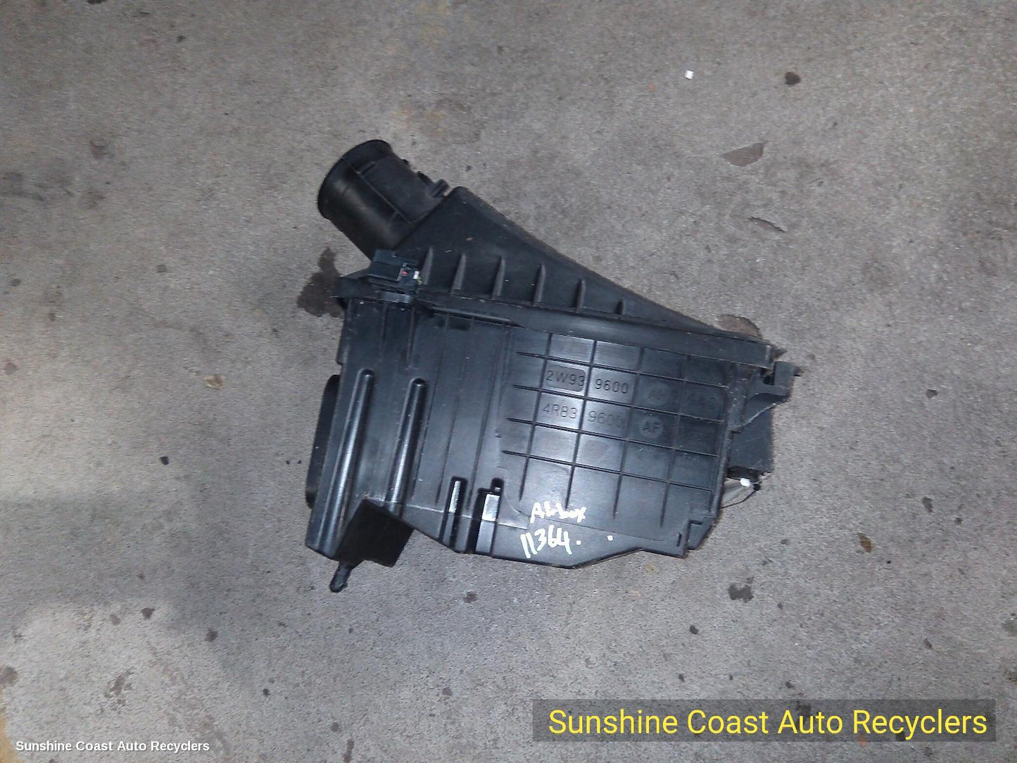 2011 Jaguar Xf Air Cleaner Box