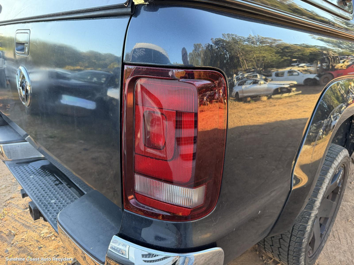 2014-2022 Volkswagen Amarok Right Taillight