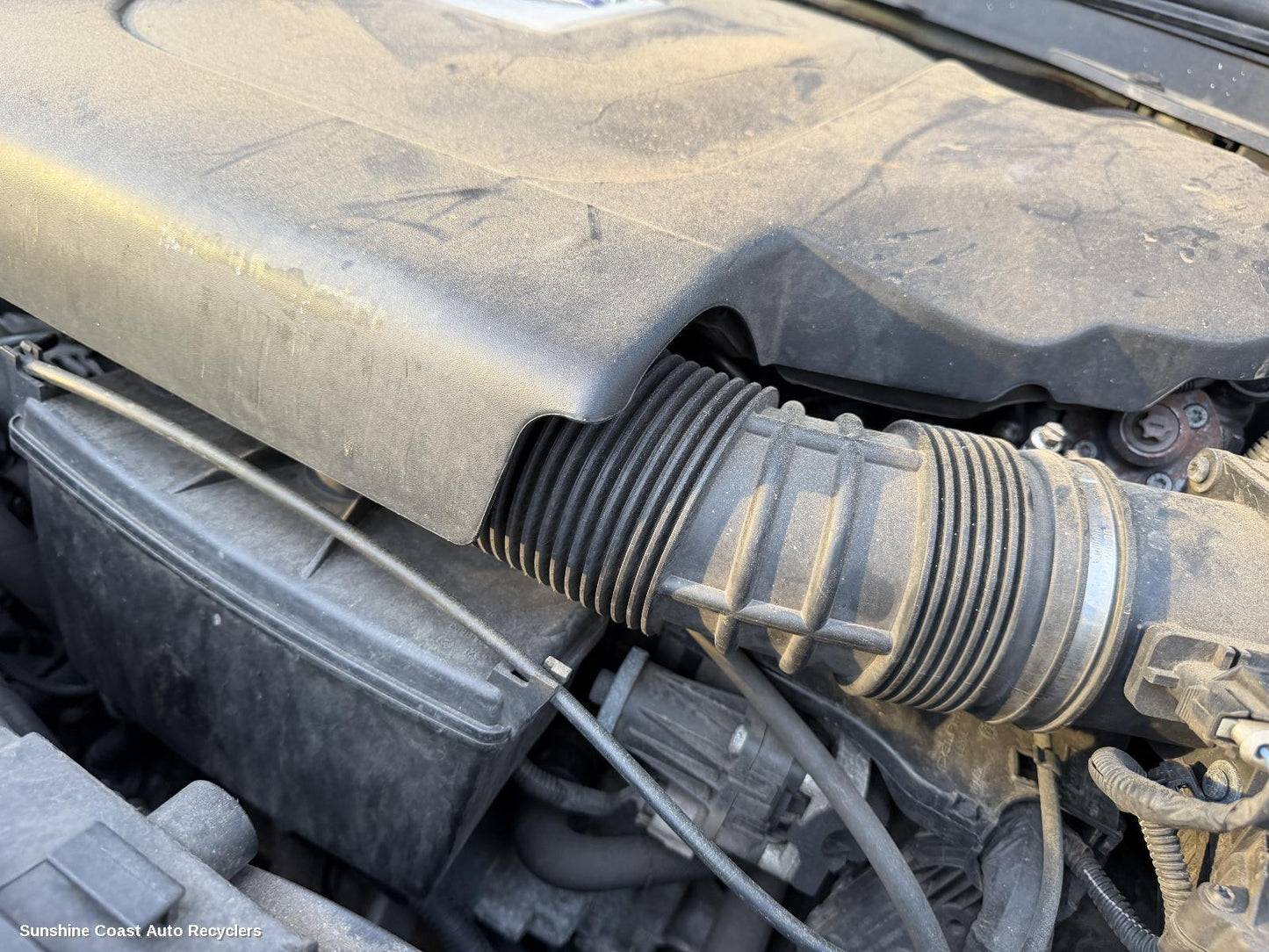 2009-2017 Volvo Xc60 Air Cleaner Duct Hos