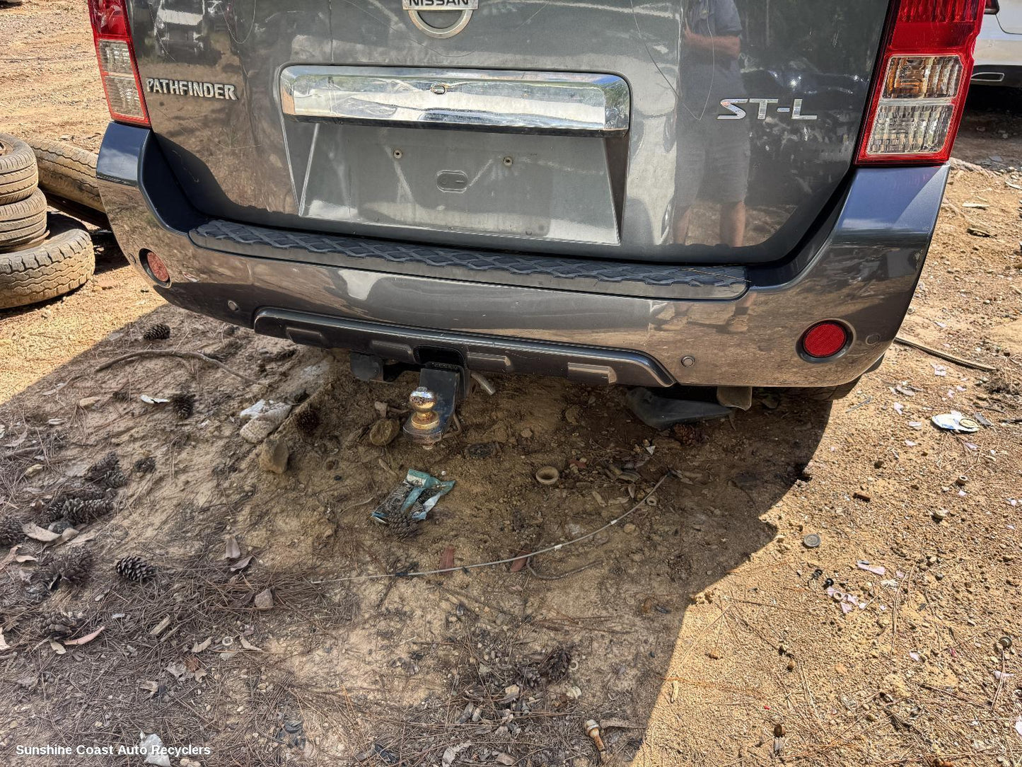 2012 Nissan Pathfinder Towbar