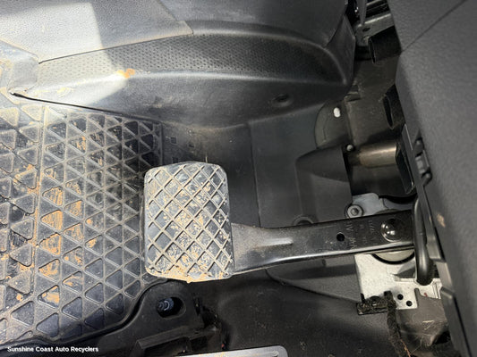 2010-2015 Volkswagen Caddy Pedal Assembly