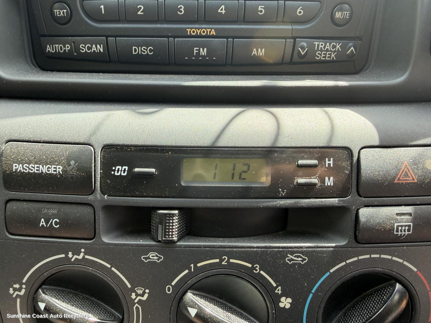 2001-2007 Toyota Corolla Clock