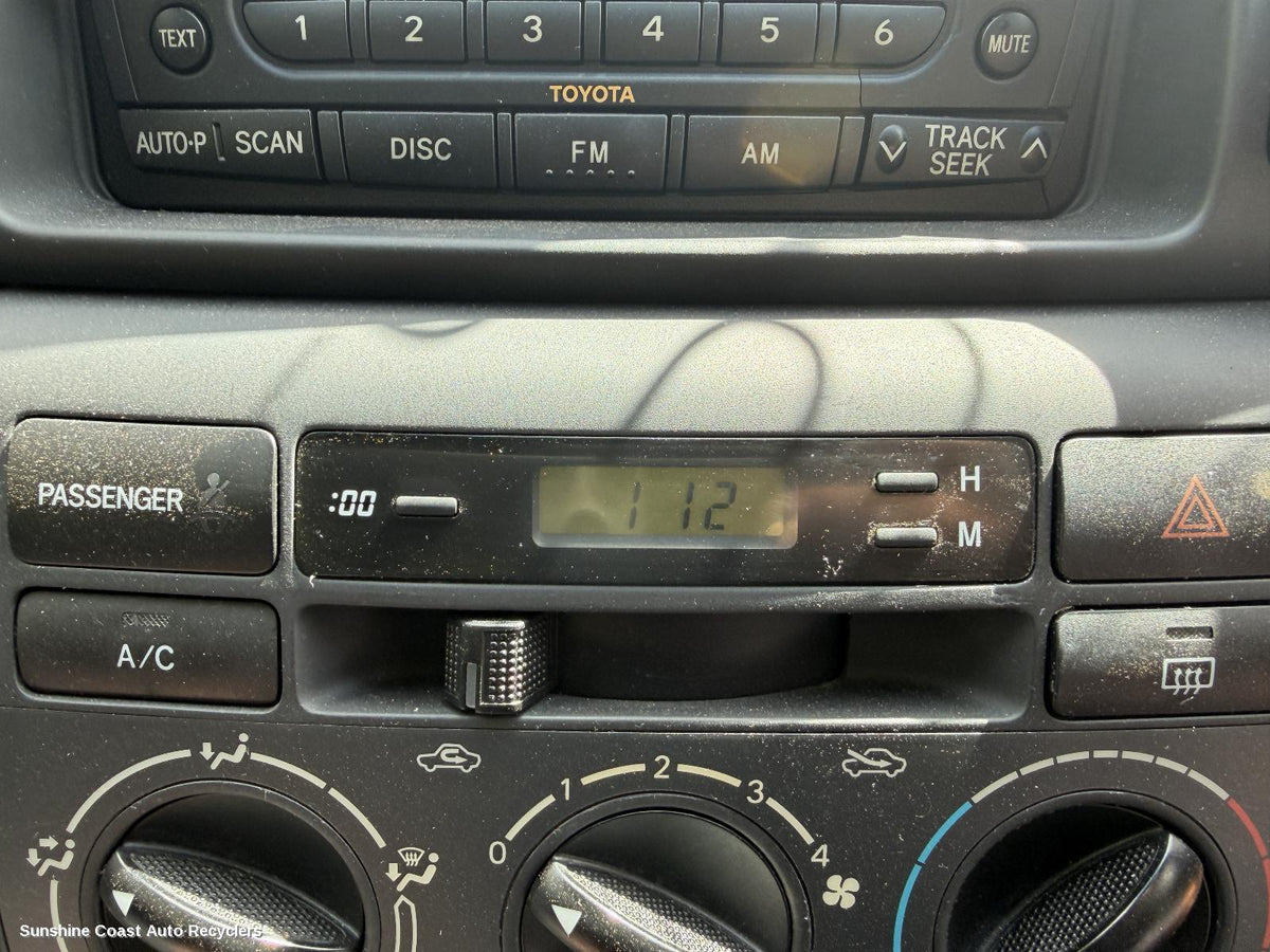 2001-2007 Toyota Corolla Clock