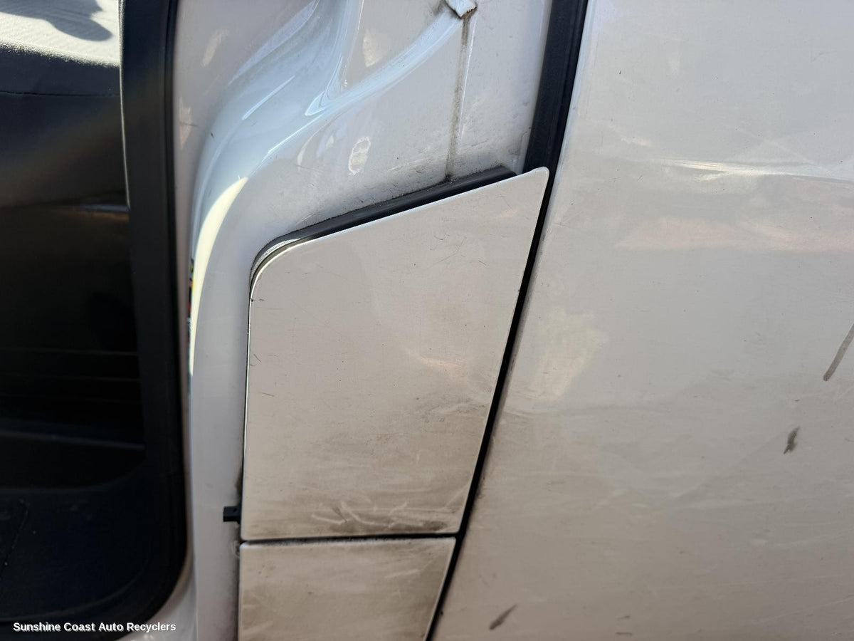 2004-2010 Volkswagen Transporter Fuel Door   Filler
