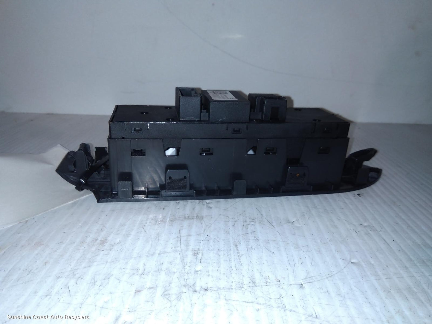 2021 Ldv D90 Pwr Dr Wind Switch