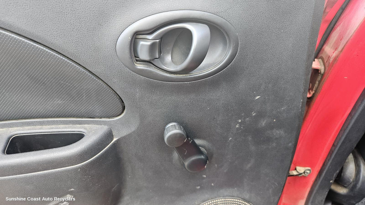 2010-2016 Nissan Micra Winder Handle