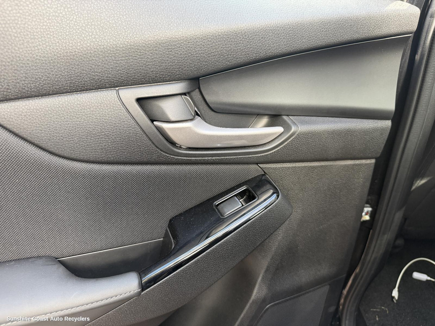 2020-2026 Mazda Bt50 Pwr Dr Wind Switch