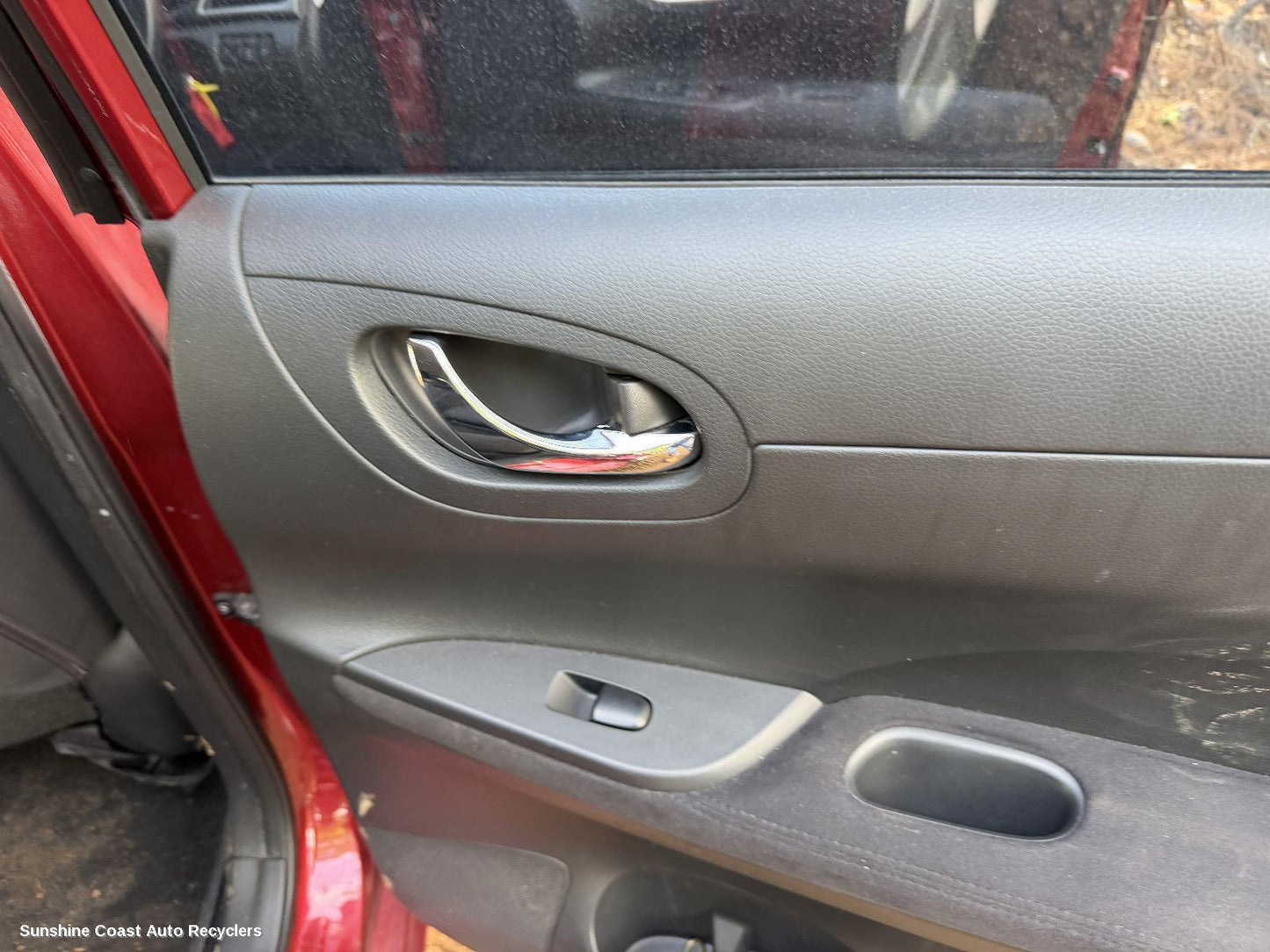 2012-2017 Nissan Pulsar Door Handle