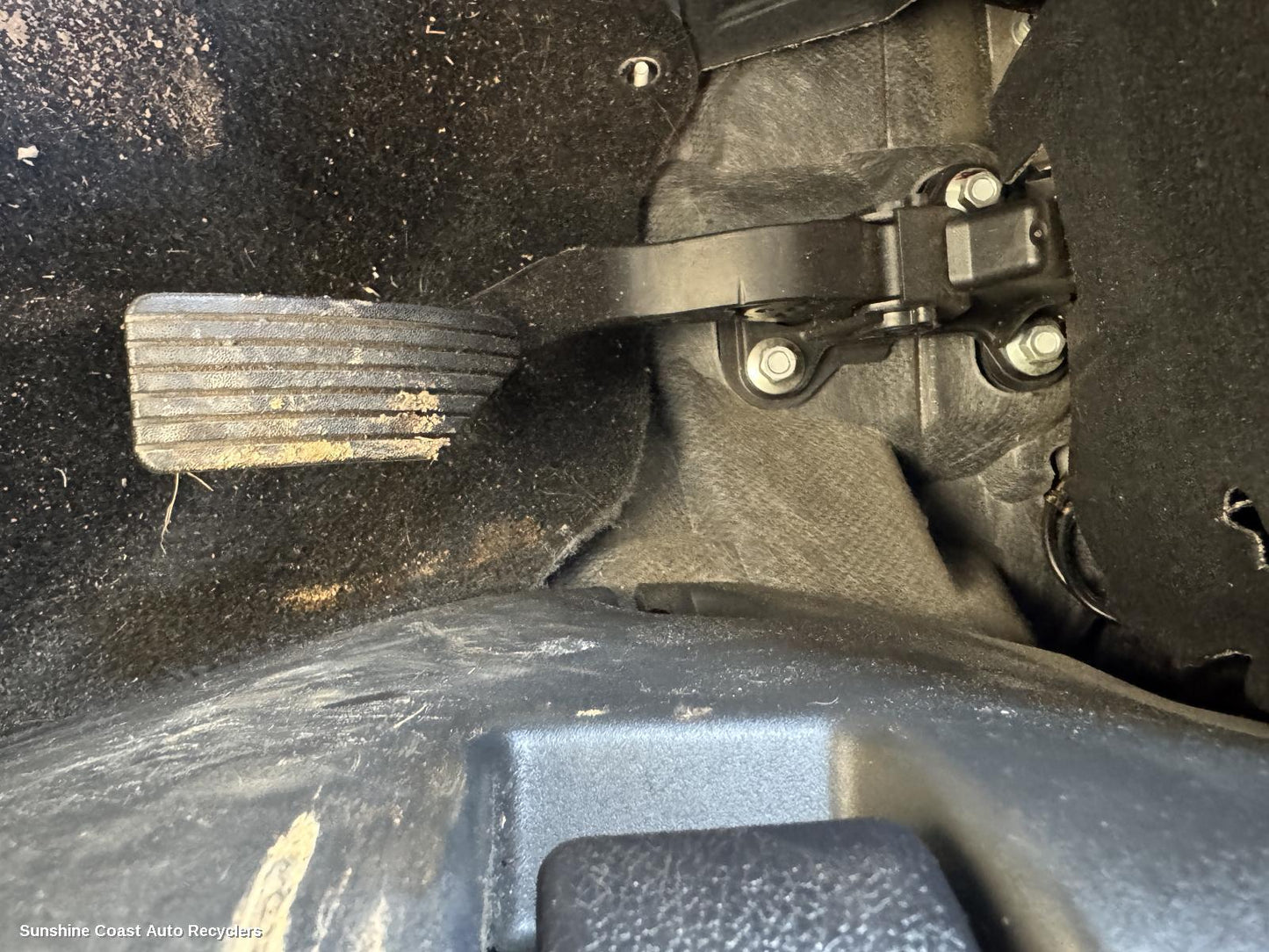 2012 Mitsubishi Outlander Pedal Assembly
