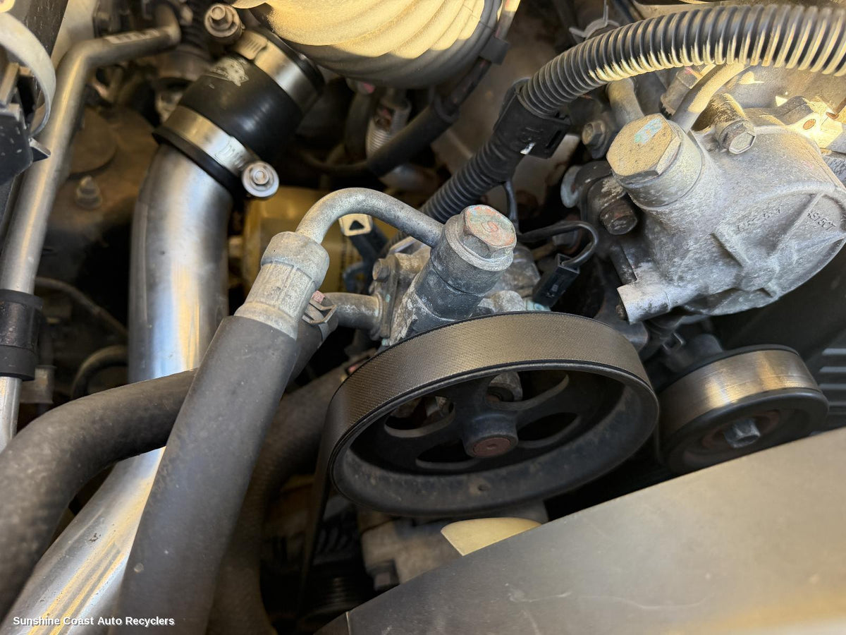 2009-2015 Mitsubishi Triton Steering Pump